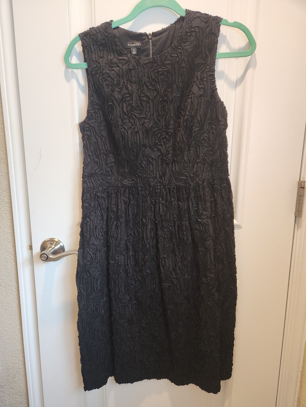 Talbots 100% Cotton Black Textured Sleeveless Midi Dress With Stitched Rosettes